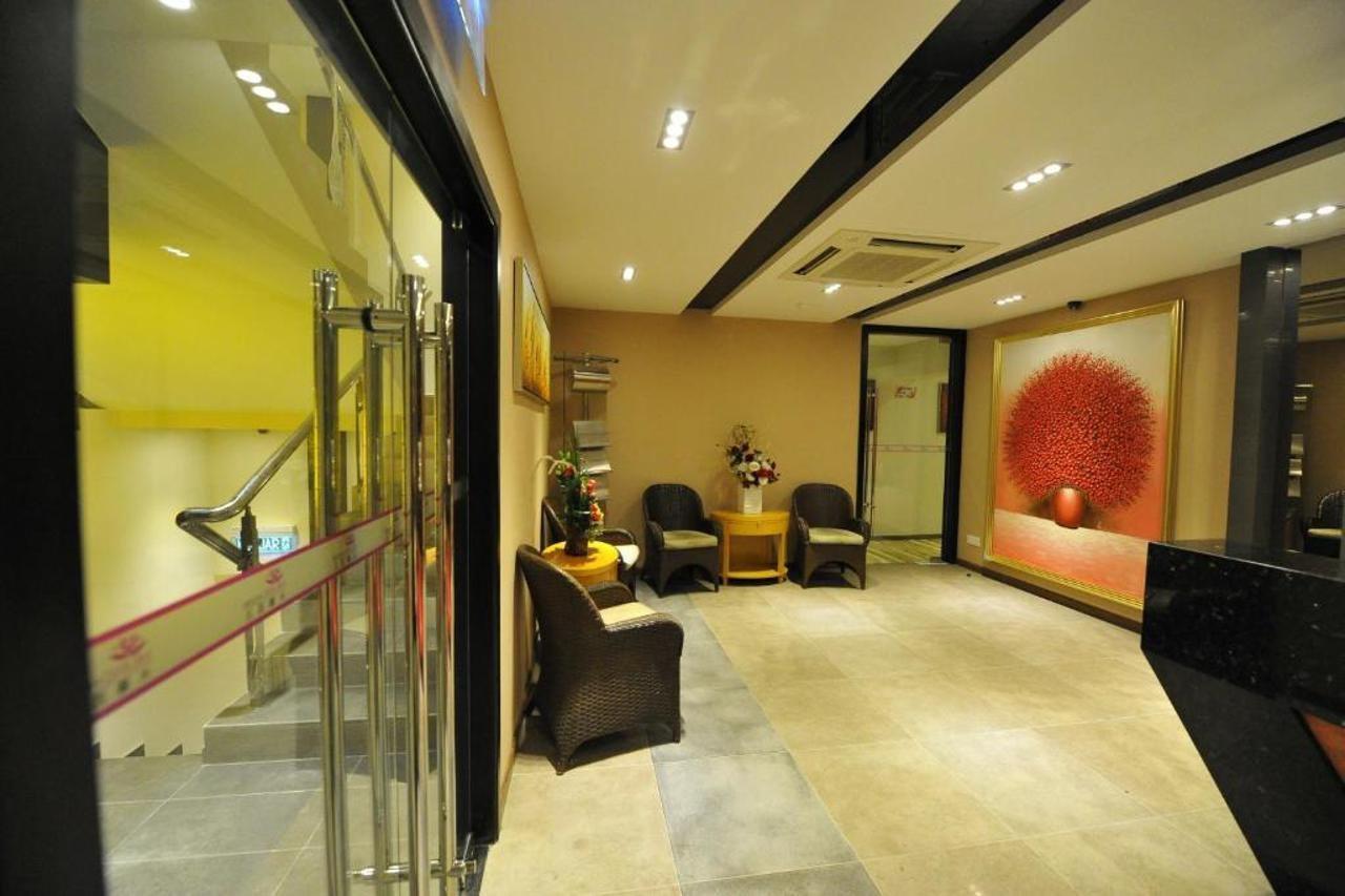 Milano Hotel Keluang Ngoại thất bức ảnh