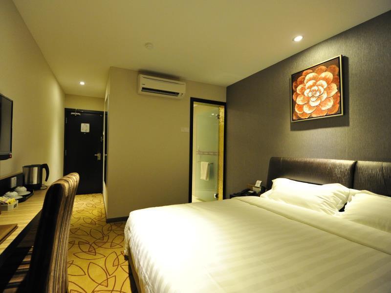 Milano Hotel Keluang Ngoại thất bức ảnh