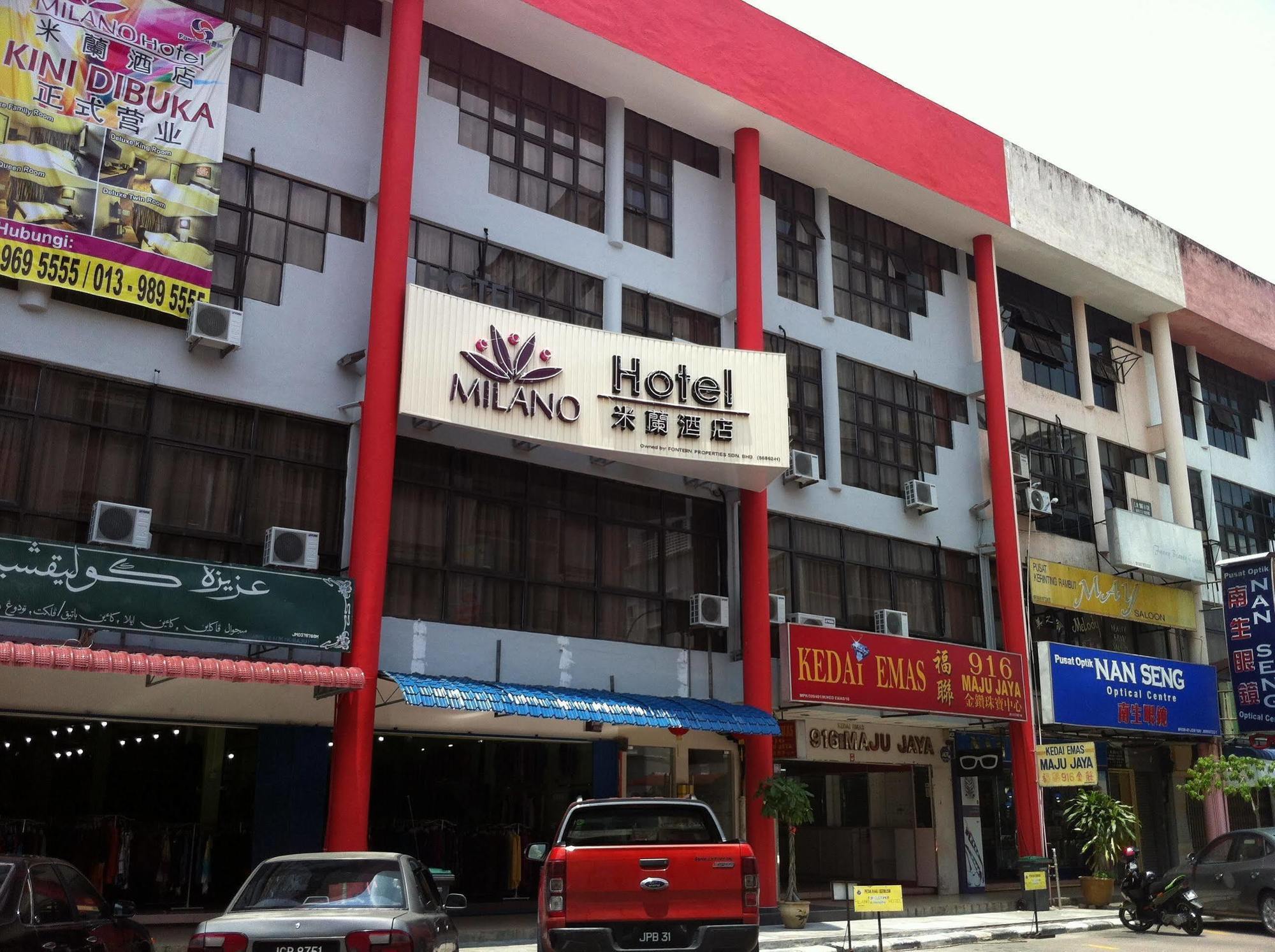 Milano Hotel Keluang Ngoại thất bức ảnh
